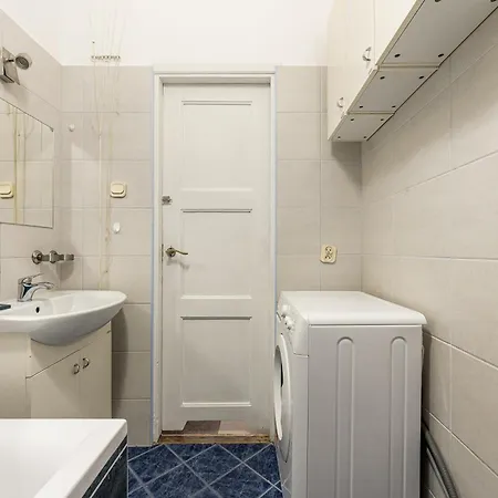 Apartment Shortstaypoland Aleja Niepodleglosci B214 *